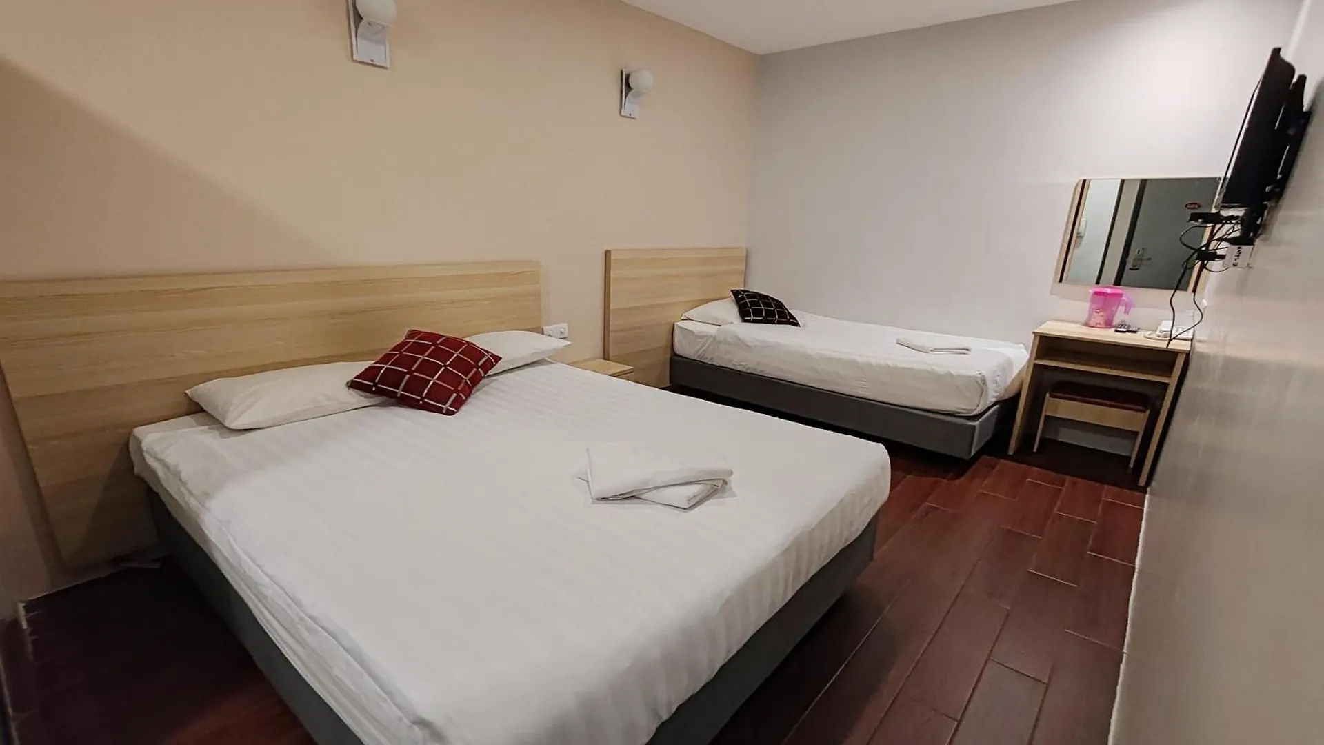 Hotel 18 Dimiliki Oleh Hotel My Home Station 18 Sdn Bhd