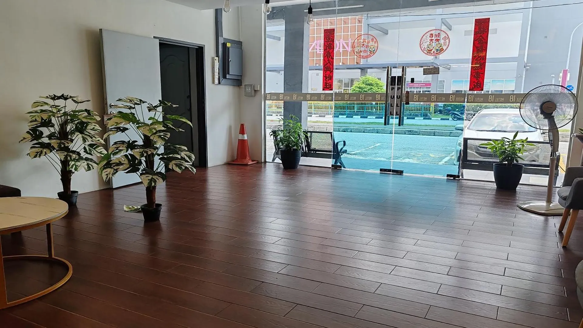 Hotel 18 Dimiliki Oleh Hotel My Home Station 18 Sdn Bhd