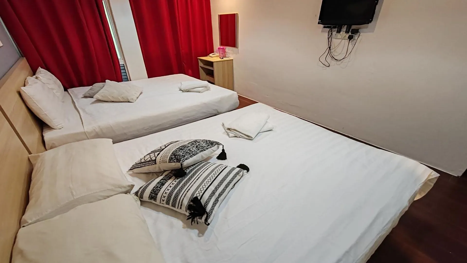 Hotel 18, Ipoh Aeon Mall 2*,