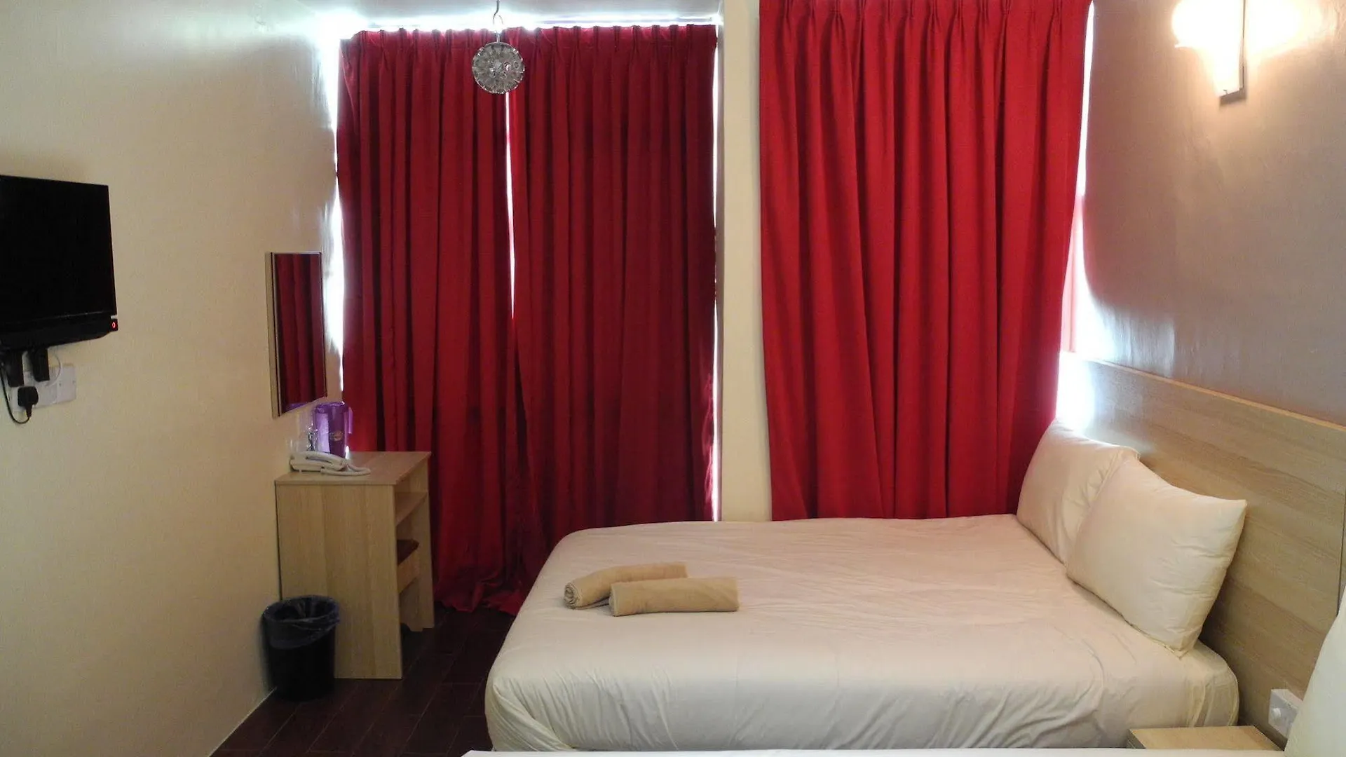 **  Hotel 18, Ipoh Aeon Mall Malaysia